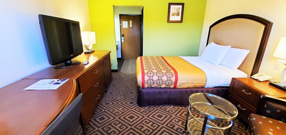 Travel Inn & Suites Sikeston Miner - photo 6