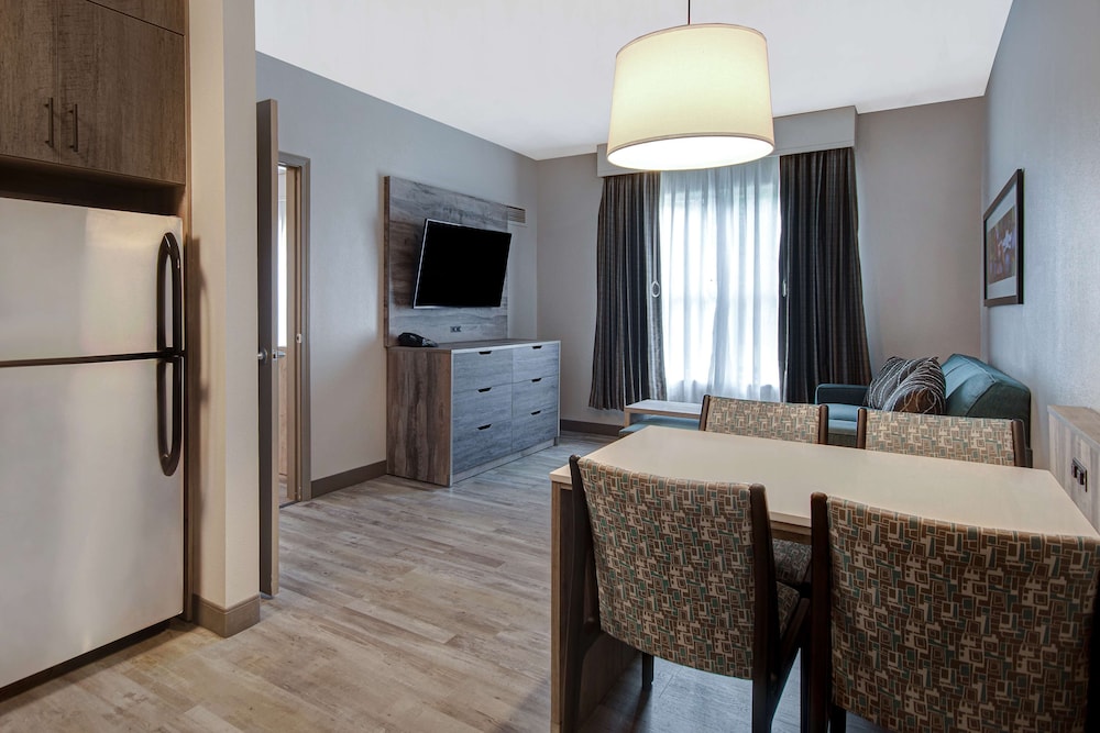 Homewood Suites by Hilton Lexington Hamburg - photo 23