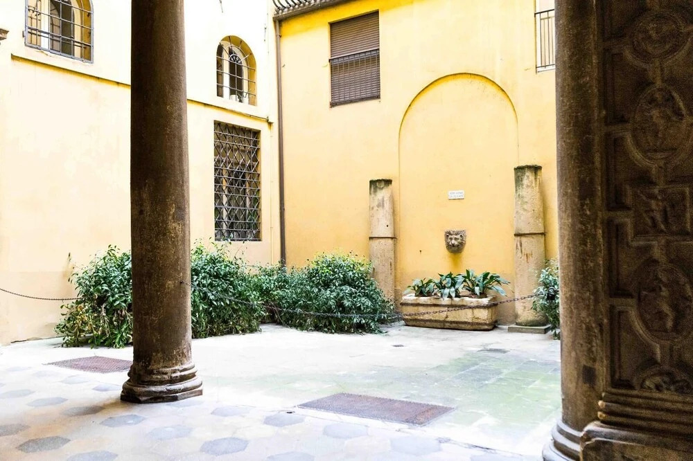 Albergo Garisenda con terrazza panoramica sulle Due Torri
