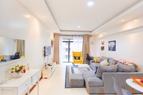 12th Flr Luxe Apt Kilimani City View & Pool NBO — 4-Star Luxury Hotel in Nairobi, Kenya