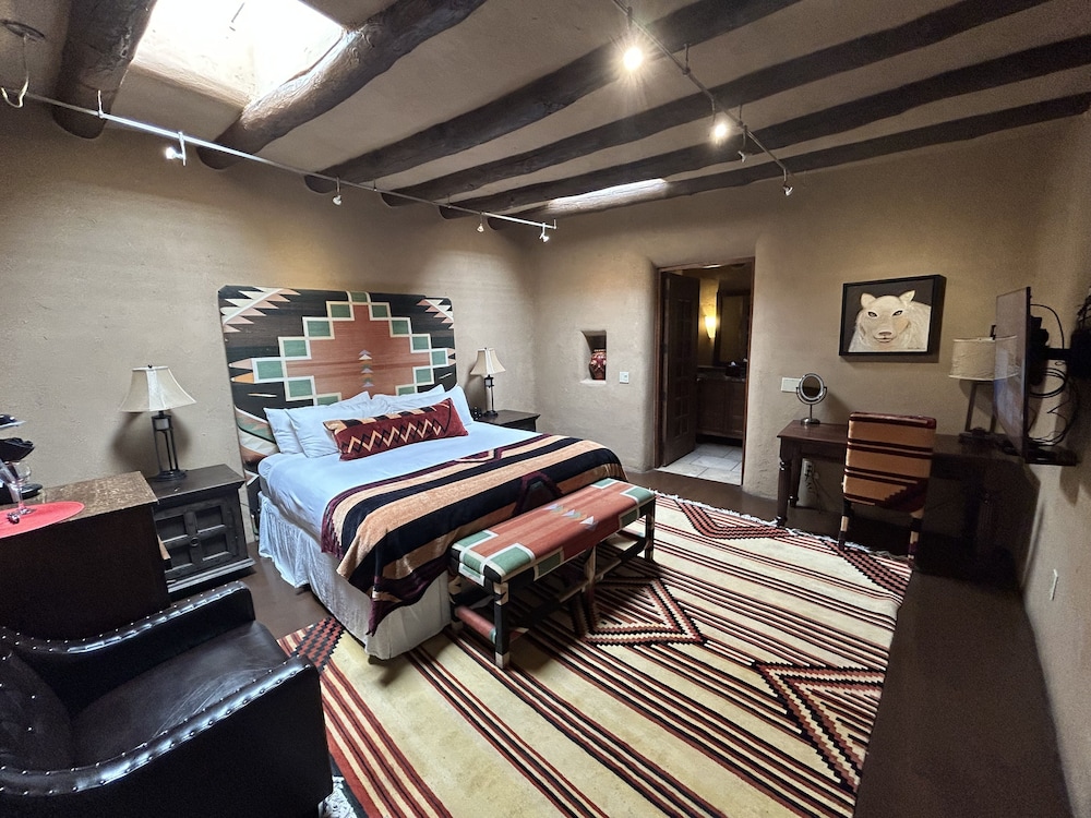 The Inn at Vanessie - photo 26