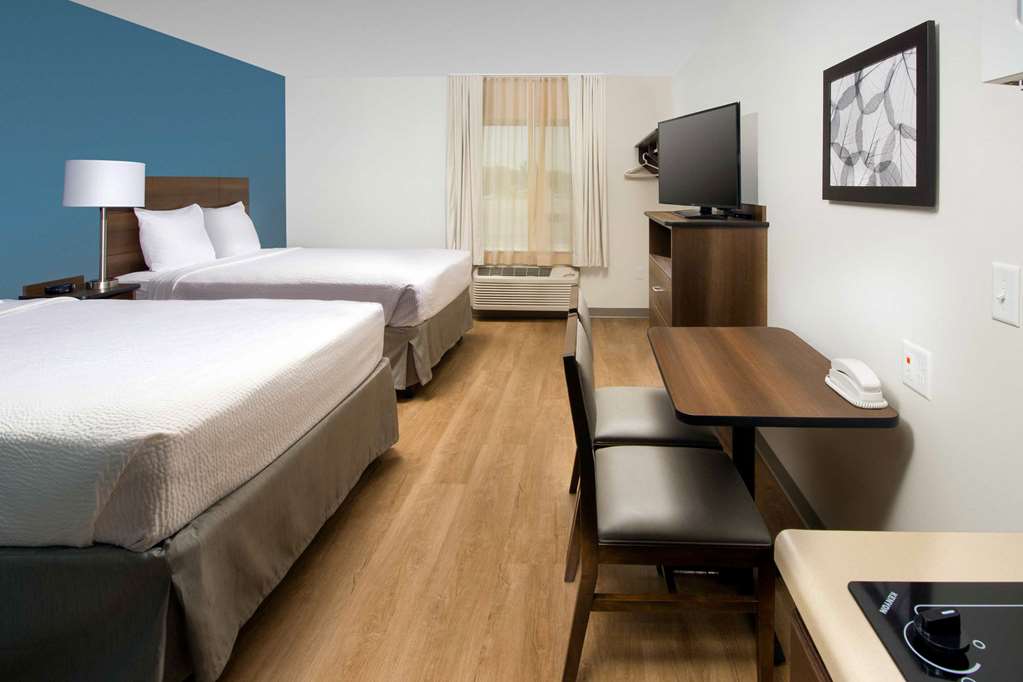 WoodSpring Suites Fargo North Near NDSU - photo 12