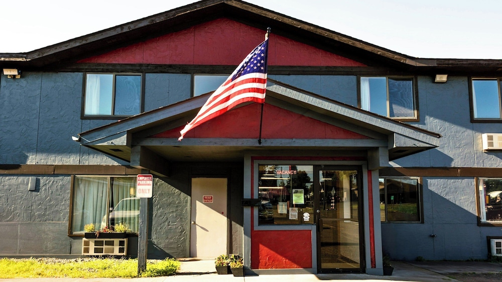 Magnuson Hotel Ironwood - featured photo