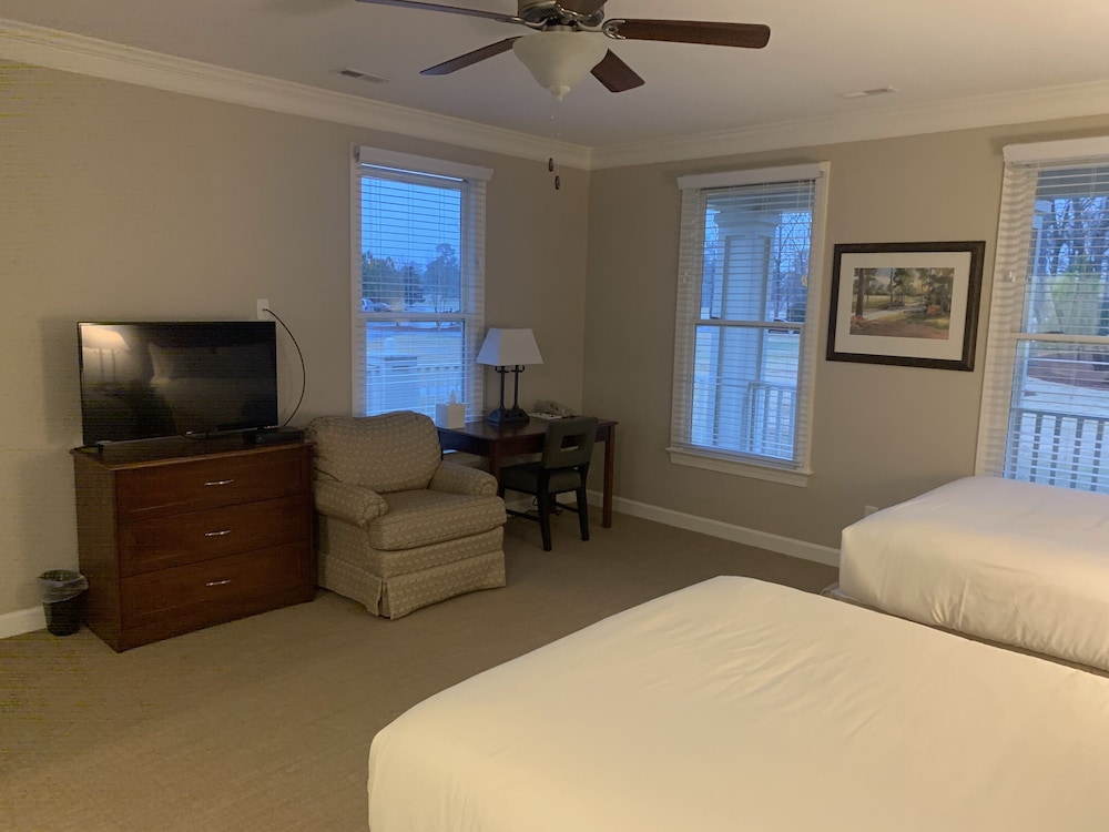 The Village at RiverLanding - photo 15
