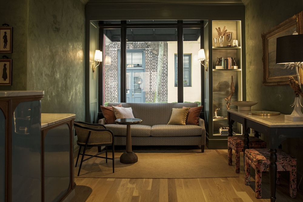 The Palmetto Hotel - photo 4