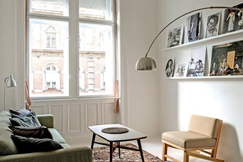 Bright Designer Apartment — 4-Star Luxury Hotel in Budapest, Hungary