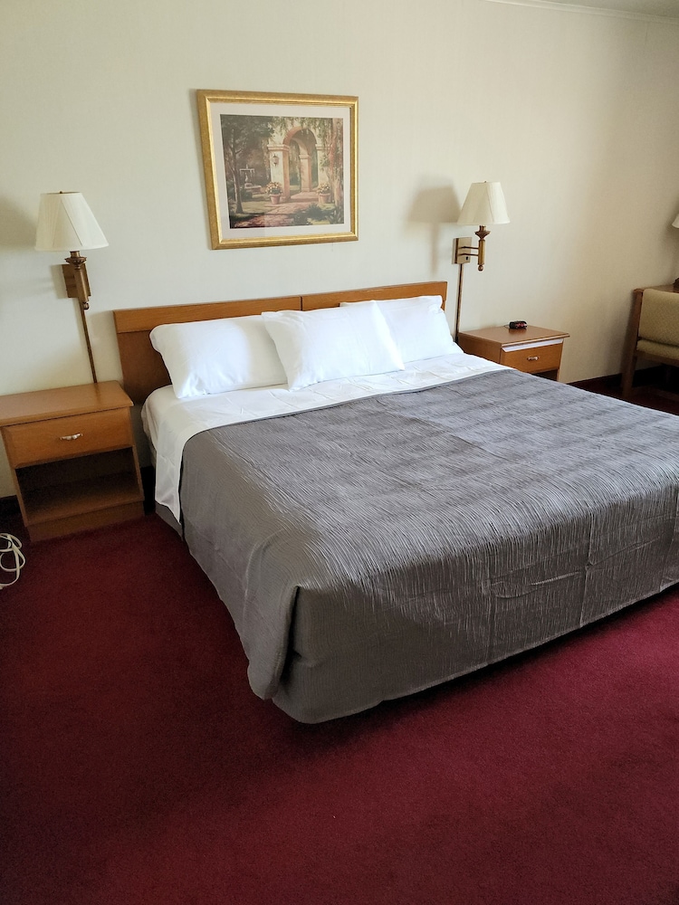 Family Budget Inn Bethany - photo 8
