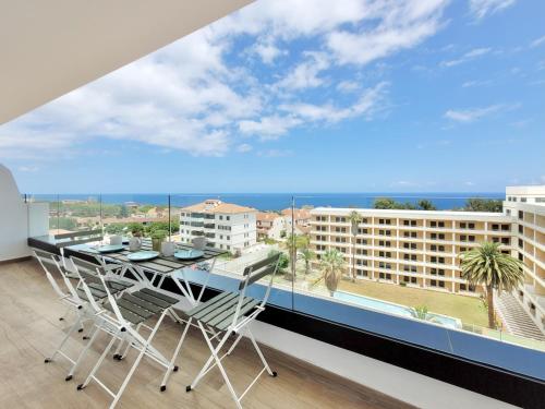 Mar Azul — 4-Star Luxury Hotel in Puerto De La Cruz, Spain