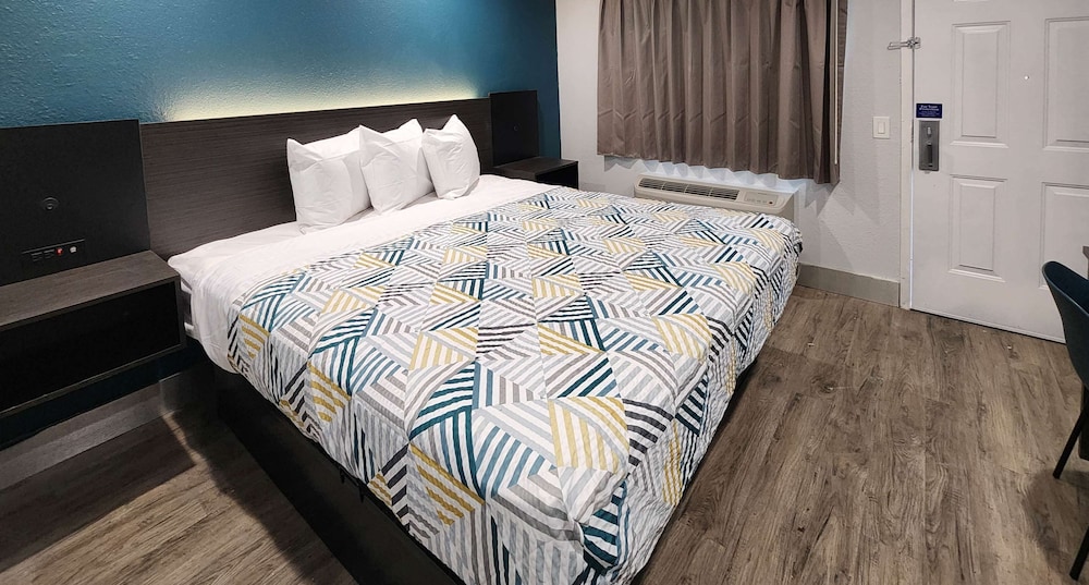 Studio 6 Suites San Ysidro CA San Diego South Bay - photo 5