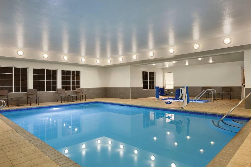Residence Inn by Marriott Folsom Sacramento - photo 61