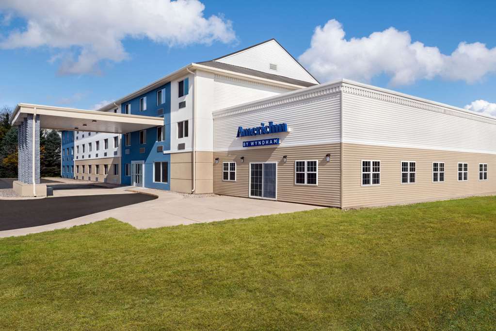 AmericInn by Wyndham Dodgeville — hotel in Dodgeville