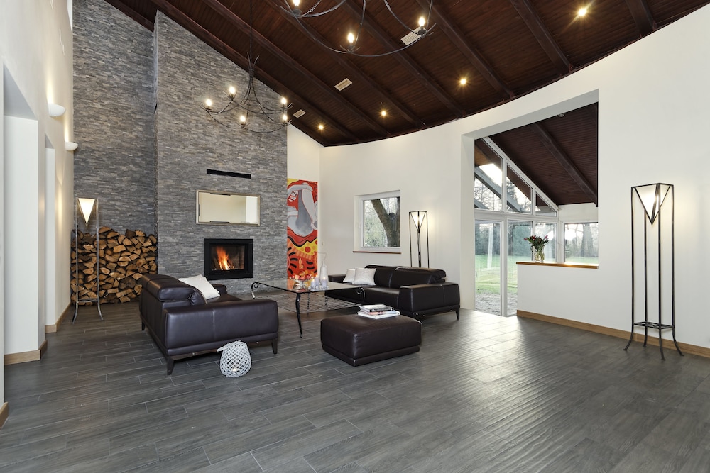 4 Zywioy Falenty Hotel Conference Center — Raszyn