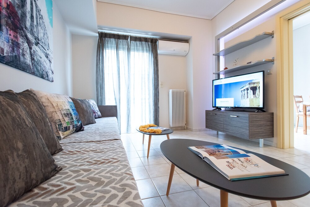Blue Ark Elegant Athens 1&2 - last minute hotel in Athens