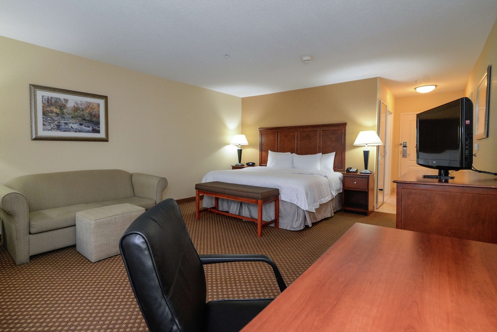 Hampton Inn & Suites Detroit Chesterfield Township - photo 10