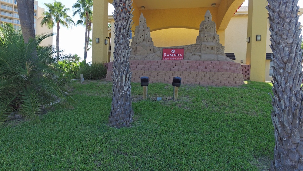 Ramada by Wyndham & Suites South Padre Island - photo 53