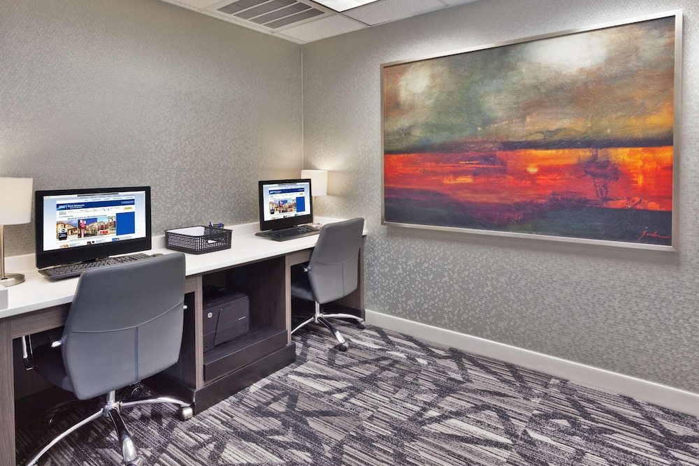 Best Western Plus Columbus North Ft. Moor - photo 21