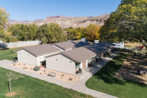 Bunkhouse 4A Near Zion NP - photo 17