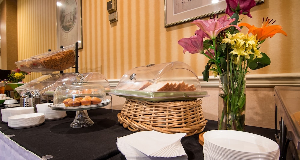 Adria Hotel And Conference Center - photo 25