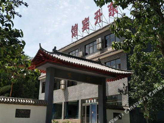 Dongsheng Hotel — hotel in Xiuwu Chengguanzhen