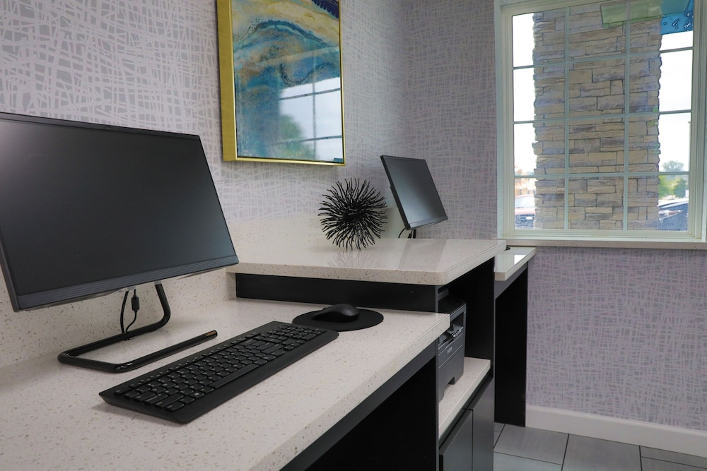 Home Inn and Suites Olive Branch - photo 22