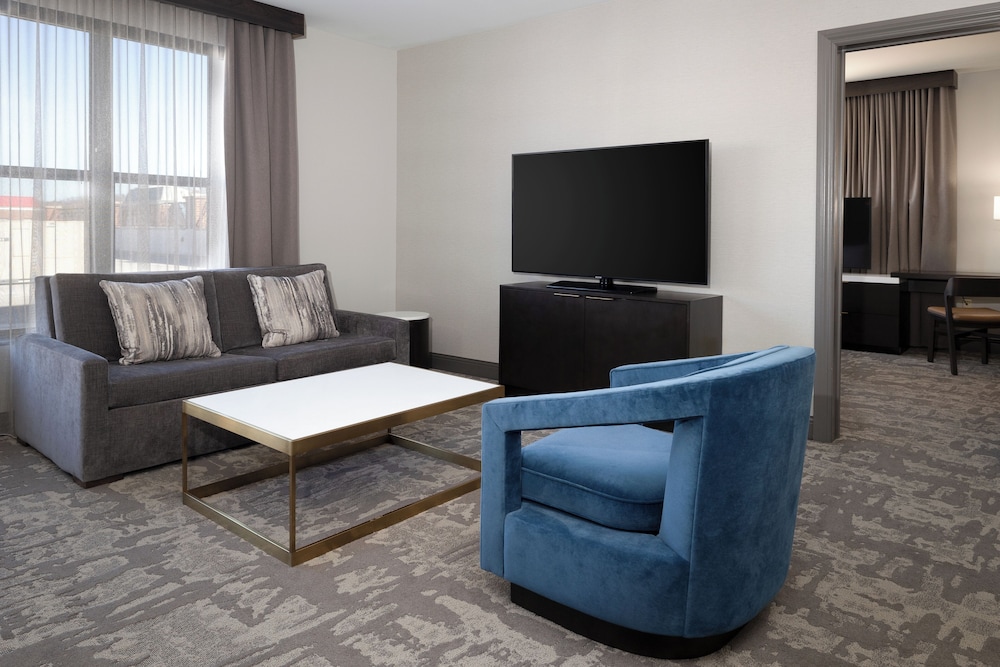 Hilton Promenade at Branson Landing - photo 44
