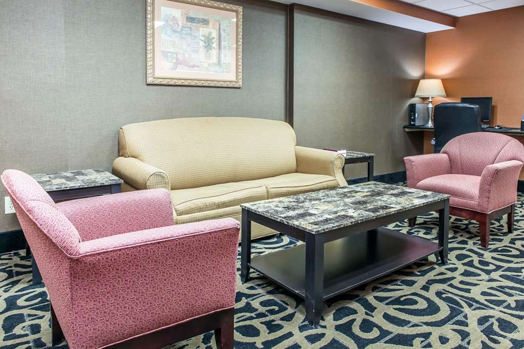 Quality Inn Defiance - photo 4