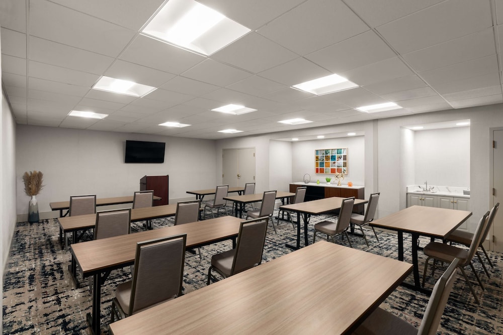 Homewood Suites by Hilton Lake Mary Orlando North - photo 43