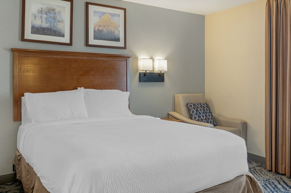 Candlewood Suites Indianapolis East by IHG - photo 8