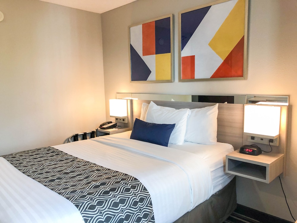 Microtel Inn & Suites by Wyndham Eagan St Paul - photo 11