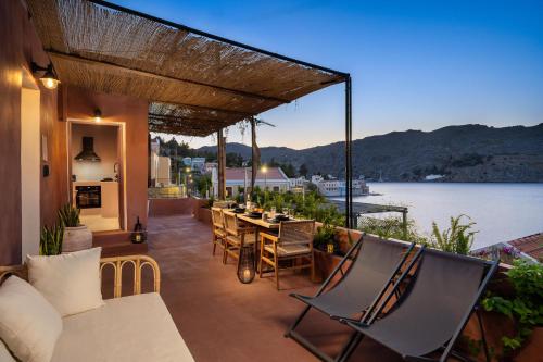 Gama luxury living — 4-Star Luxury Hotel in Symi, Greece