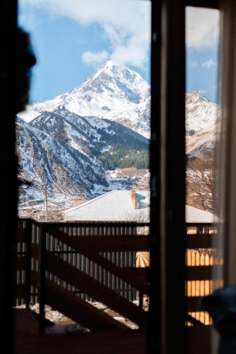 Smart Via Kazbegi