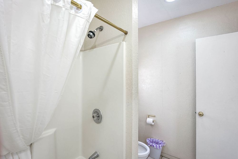 Oyo Hotel Yuma Az I 8 Us 95 - photo 26