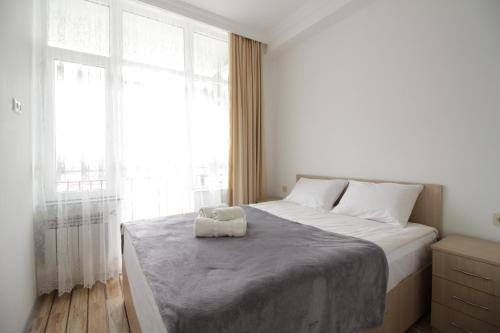 Tamar's Apartment