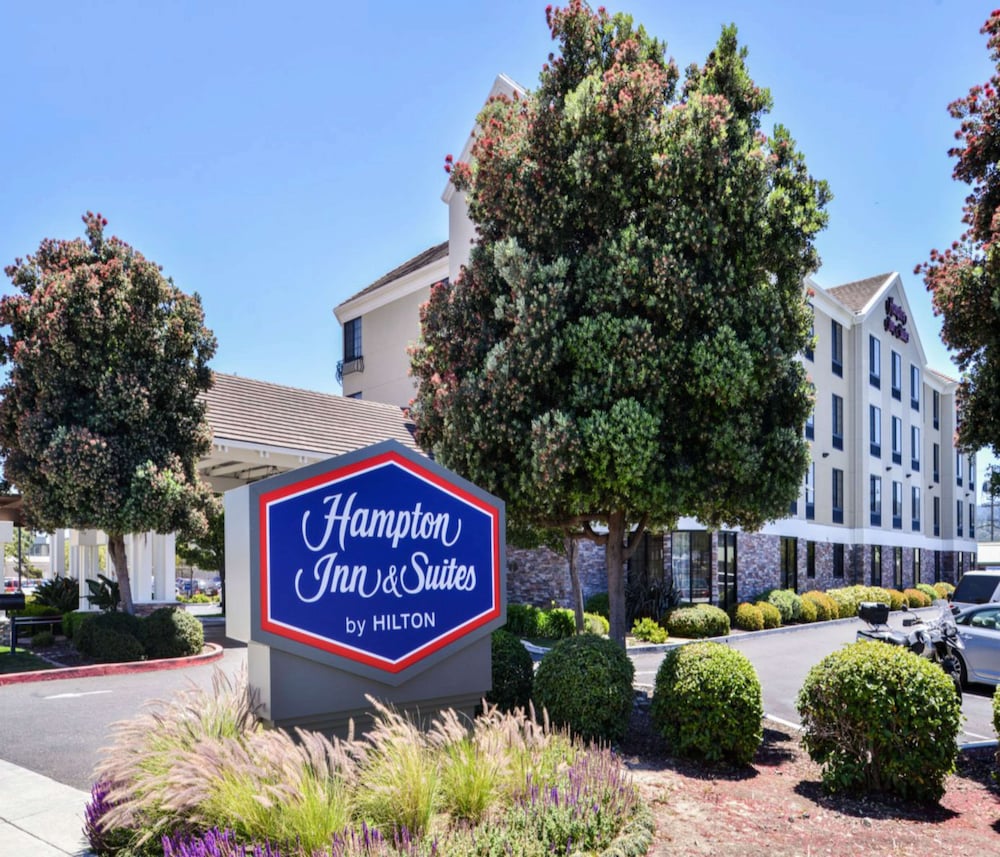 Hampton Inn & Suites San Francisco Burlingame Airport South - photo 58