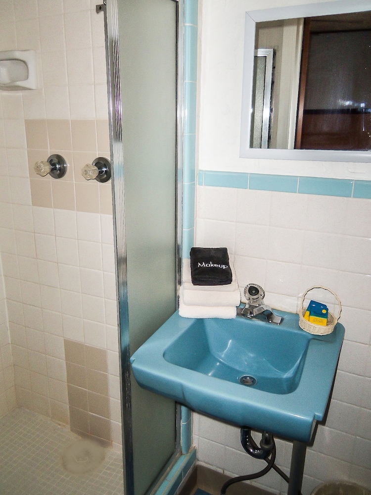 The Gold Pan Motel - photo 52