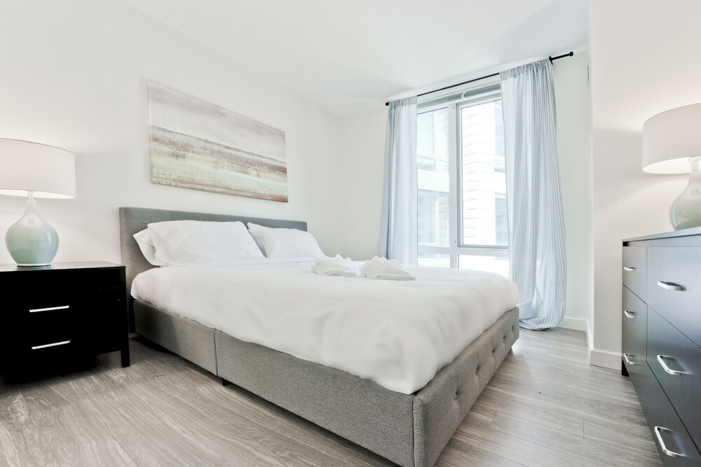 Charming 1BR in Allston by Sonder - photo 3