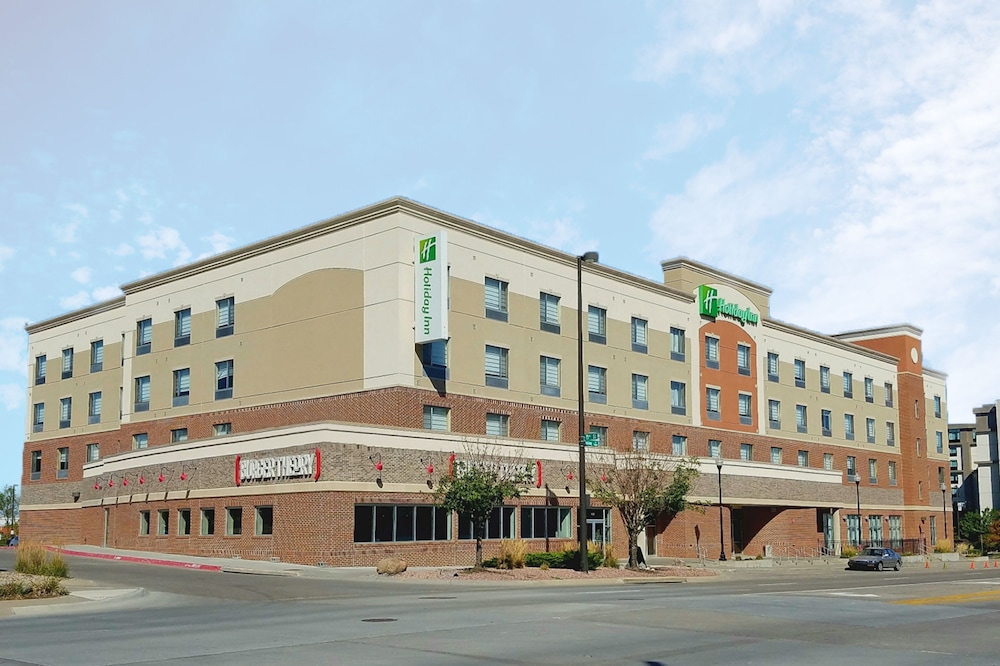 Holiday Inn Omaha Downtown Waterpark an IHG Hotel - featured photo