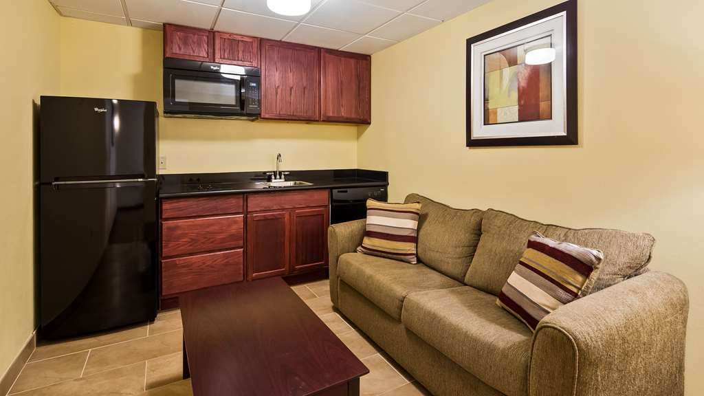 Best Western Airport Inn & Suites Cleveland - photo 6