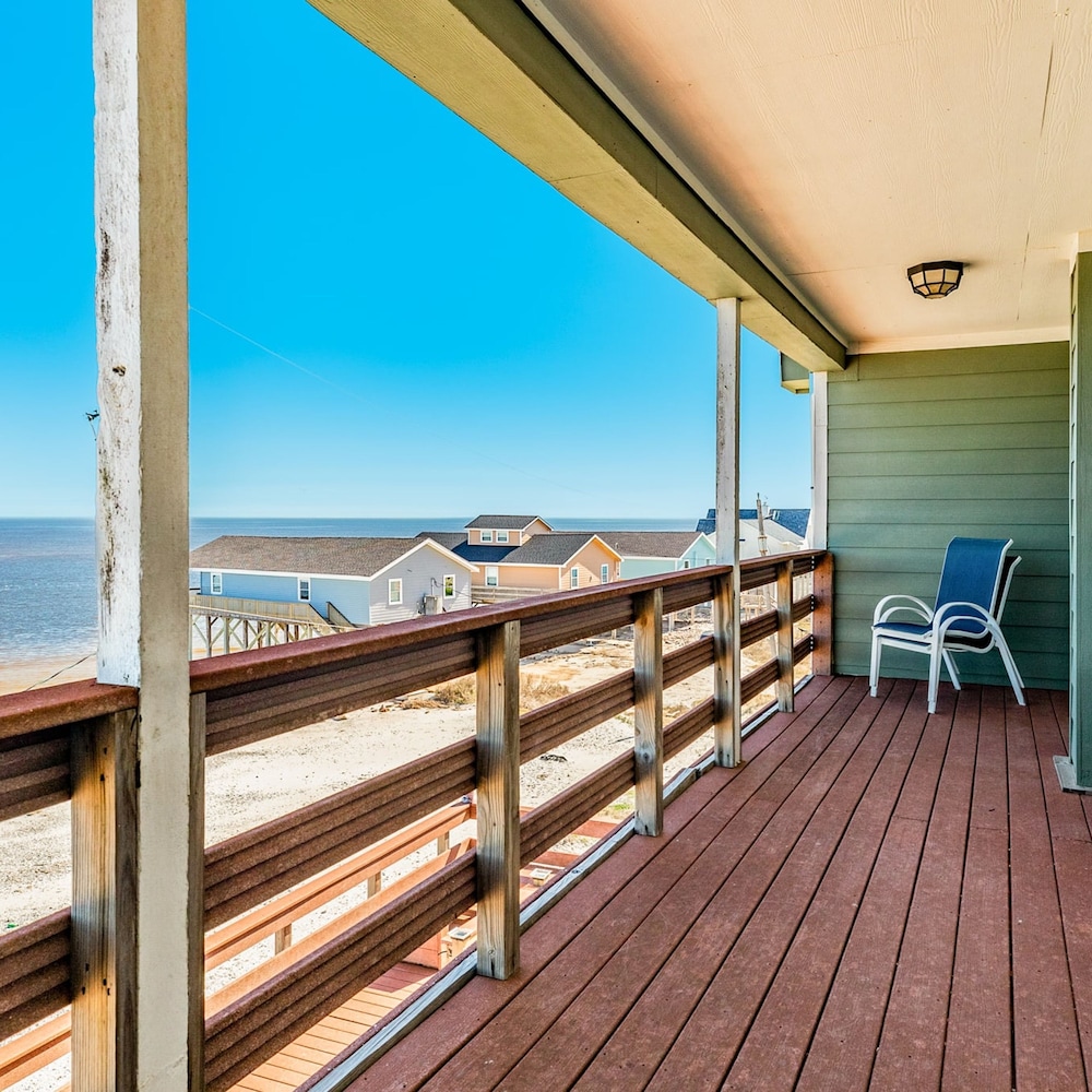 Gulf Adventures and Beachfront Relaxation Awaits - photo 33
