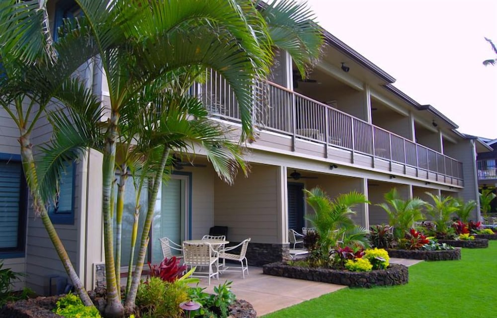 Hale Napili — 4-Star Luxury Hotel in Lahaina, United States
