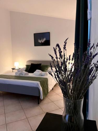 The bell tower house - last minute hotel in Castrofilippo
