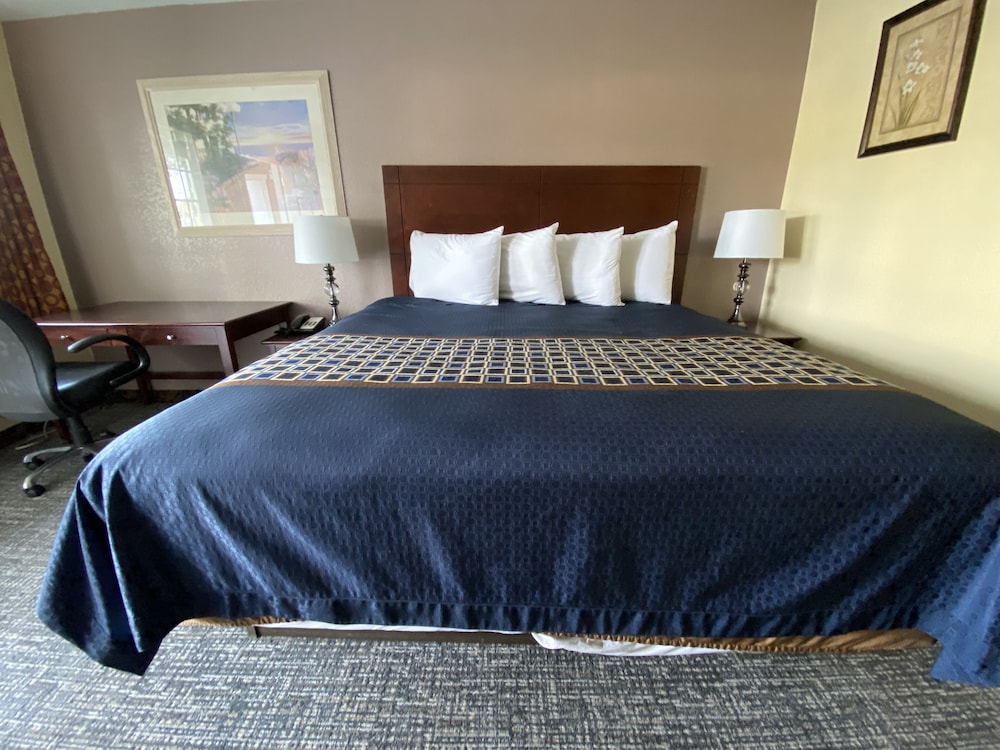 BeachWay Inn - photo 10