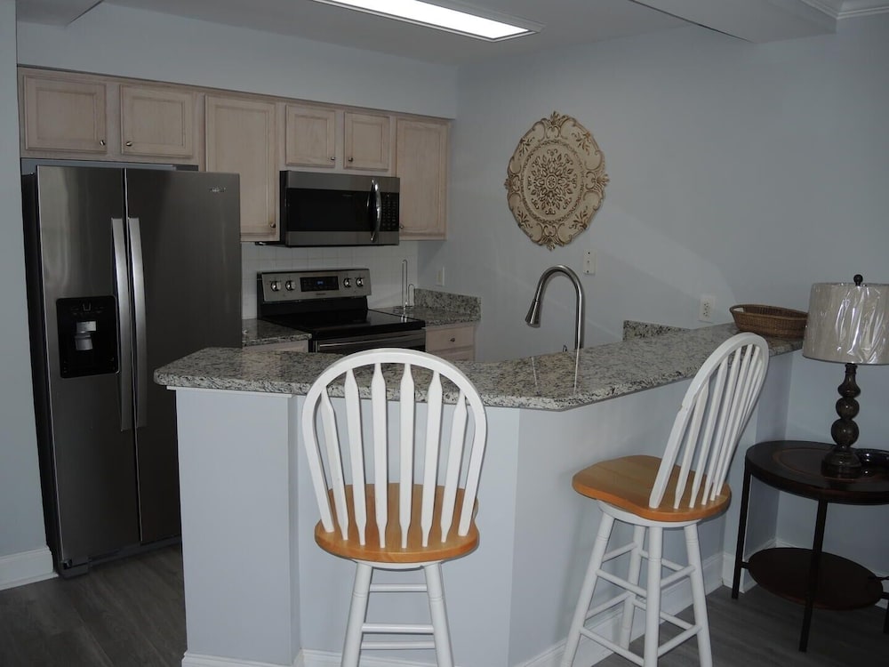 Brunswick Plantation Resort and Golf Condo 307M with Outdoor Pool by RedAwning - photo 7