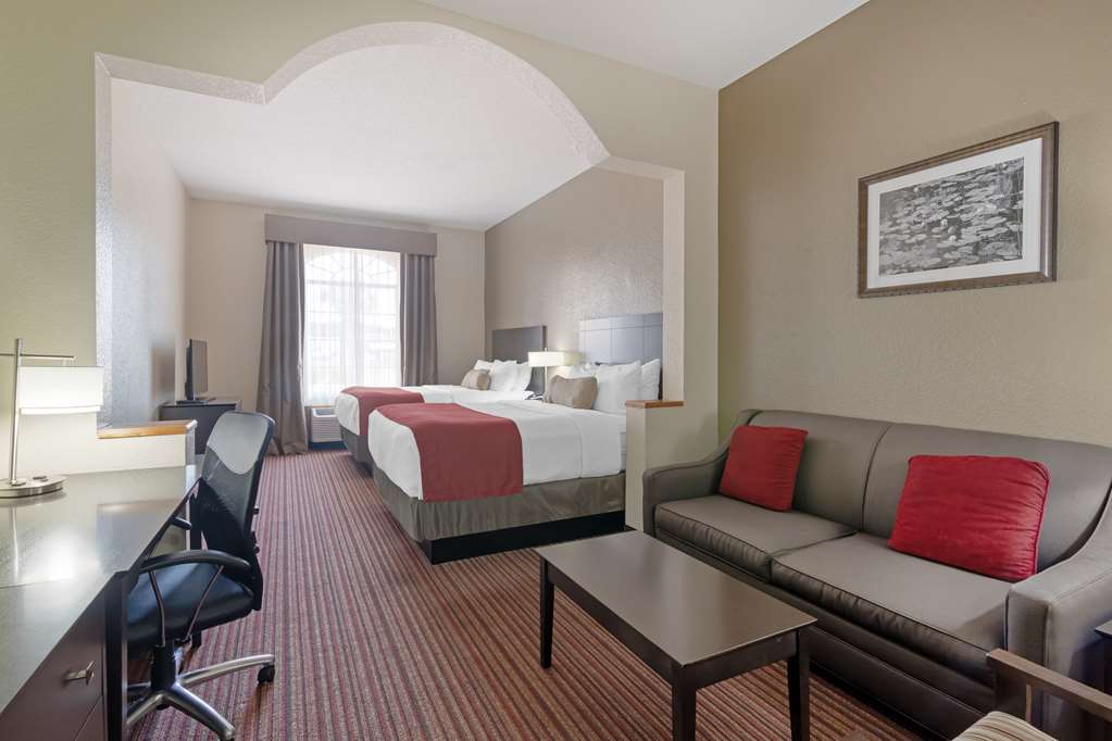 Best Western Plus Bradbury Inn & Suites - photo 10