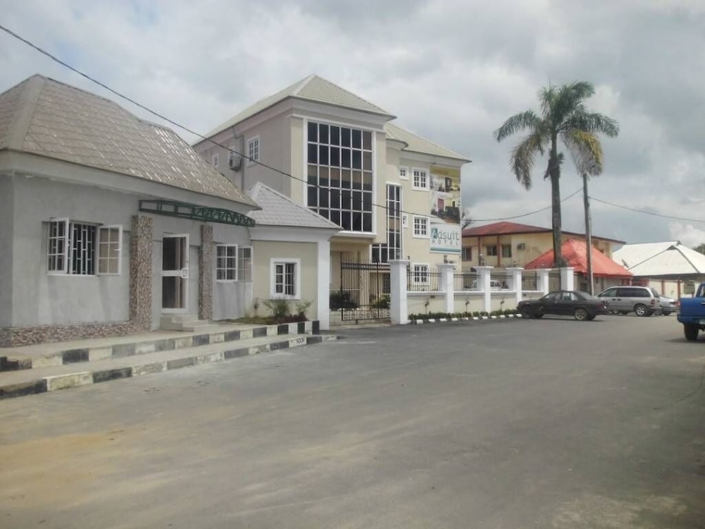 Adsuit Hotel — Calabar — photo 2