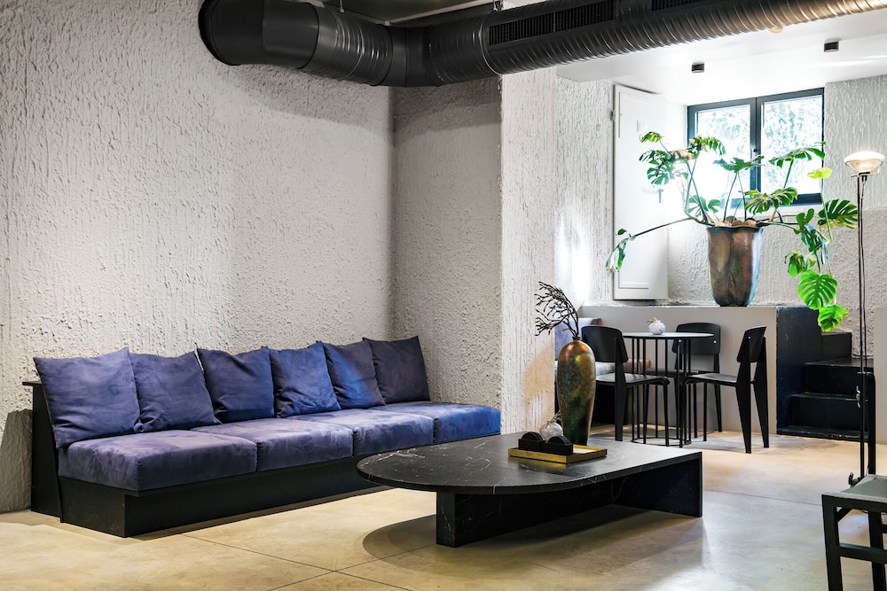The Suite Hotel Garden — 4-Star Luxury Hotel in Frankfurt Am Main, Germany