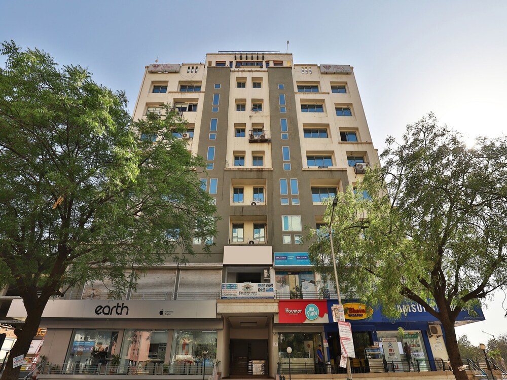OYO 12945 Hotel President in Gandhinagar, India