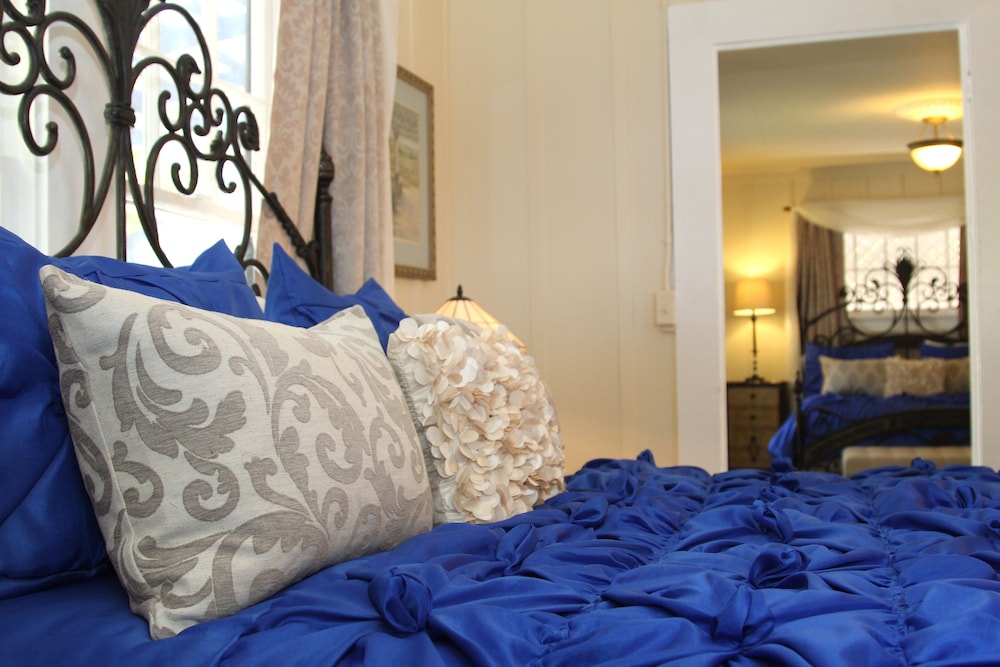 Monarch Cove Inn - photo 26