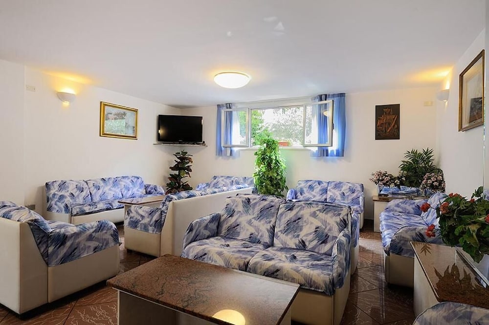 Hotel Samoa — Rimini — photo 3
