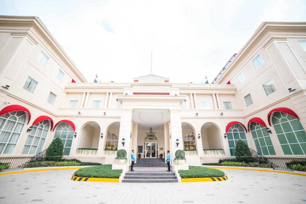 Rizal Park Hotel — 4-Star Luxury Hotel in Manila, Philippines